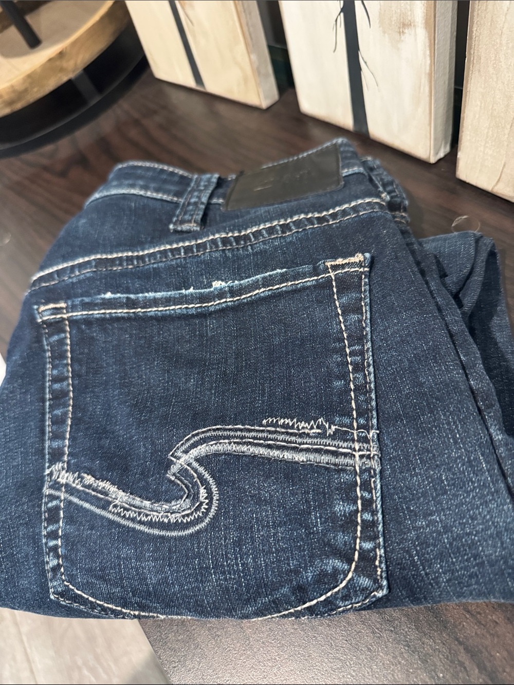Gordie Loose Fit Straight Leg Jeans